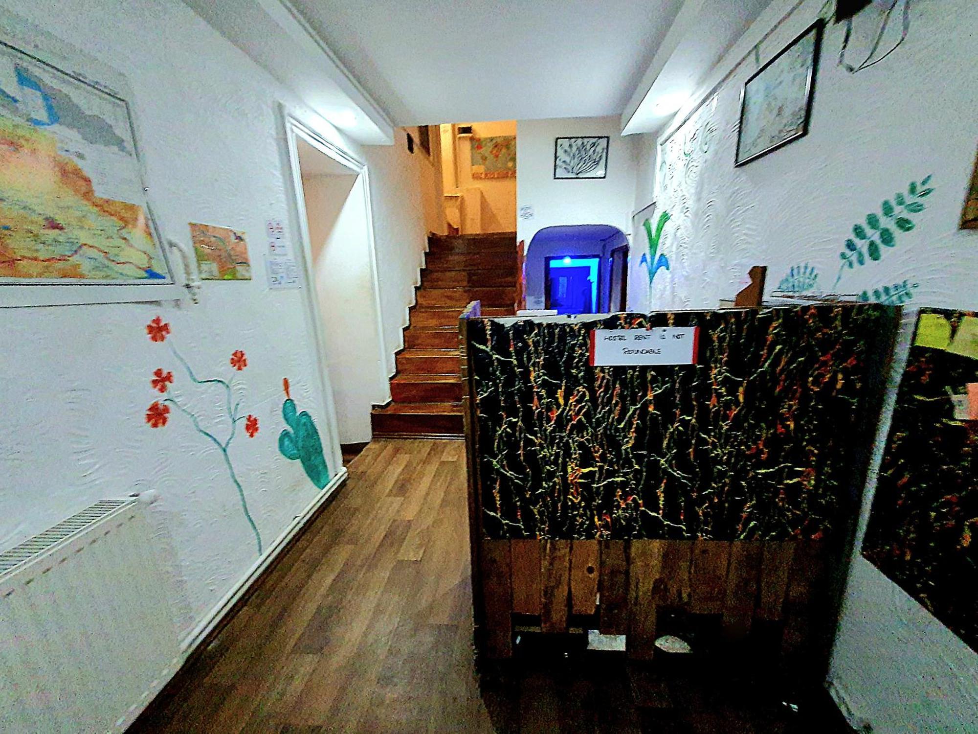 Machabelli 11A Hostel Tbilisi Eksteriør billede