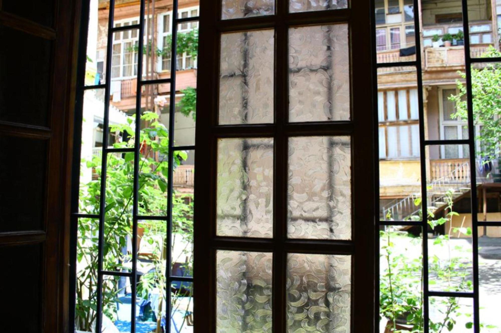 Machabelli 11A Hostel Tbilisi Eksteriør billede